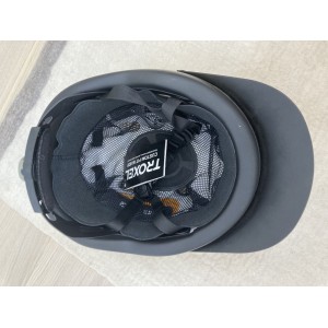 Bombe noire vernie troxel