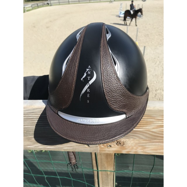 Bombe antares noire cuir marron