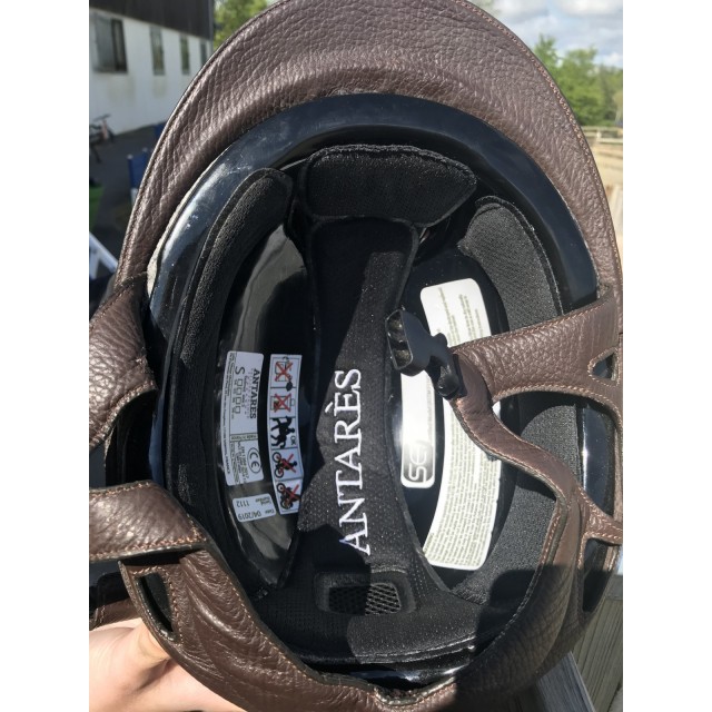 Bombe antares noire cuir marron