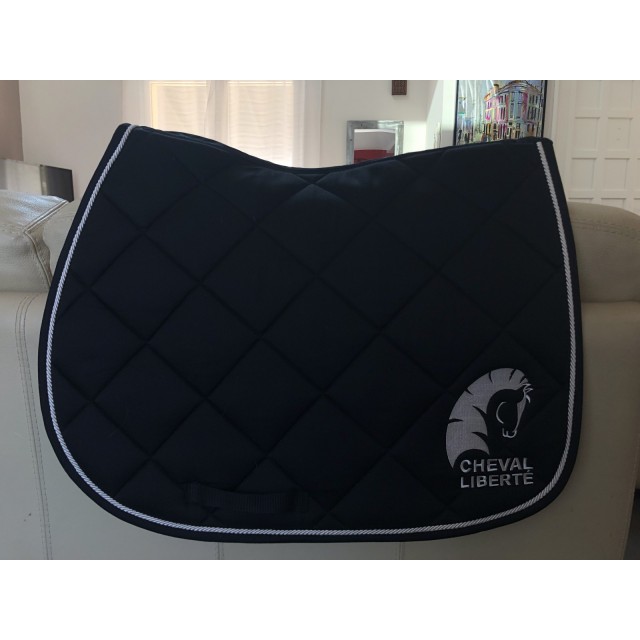 Tapis cheval liberté noir