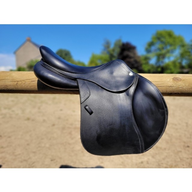 Selle CWD semi creuse 2020