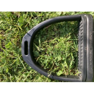 étrier compositi profile