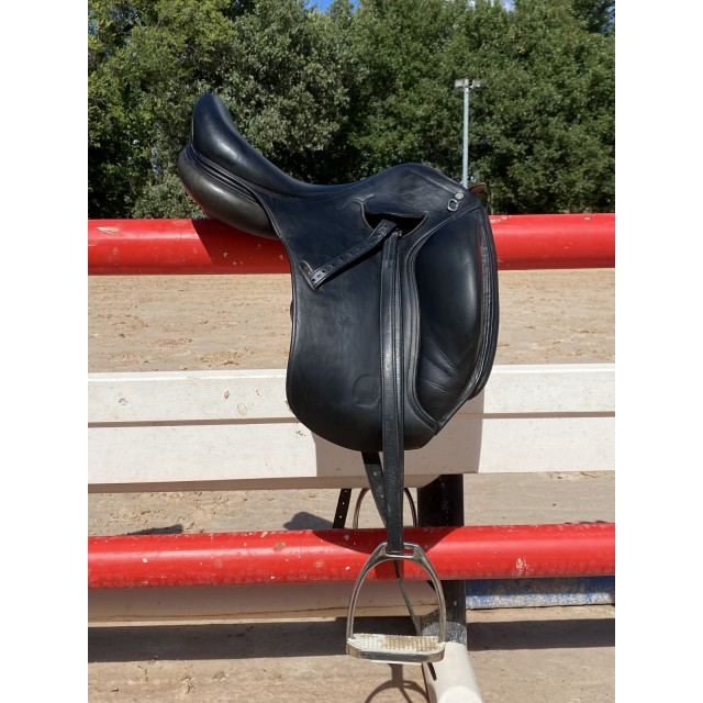 SELLE DRESSAGE GODIGNON 17"