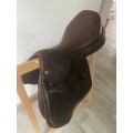 Selle Synergie Equipe 17" peu utilisée