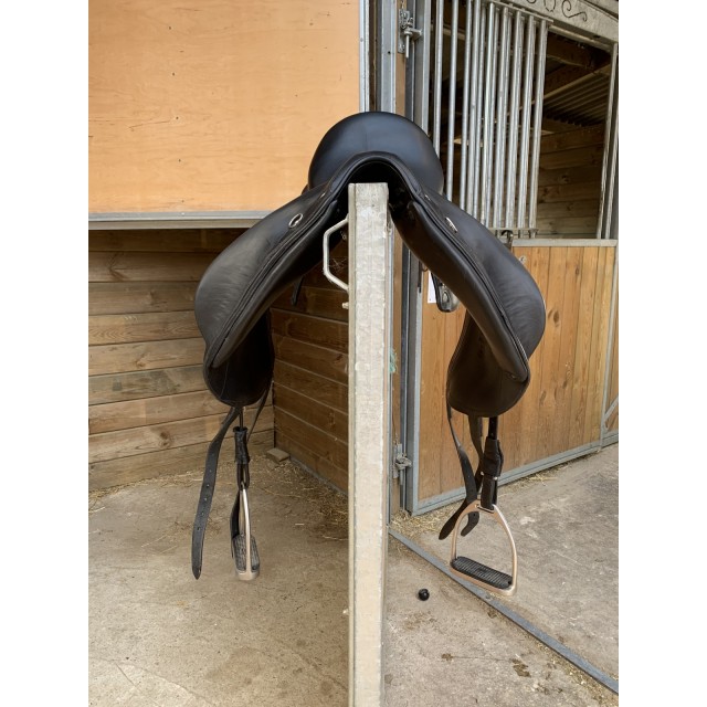 Selle Devoucoux Makila Lab 2019