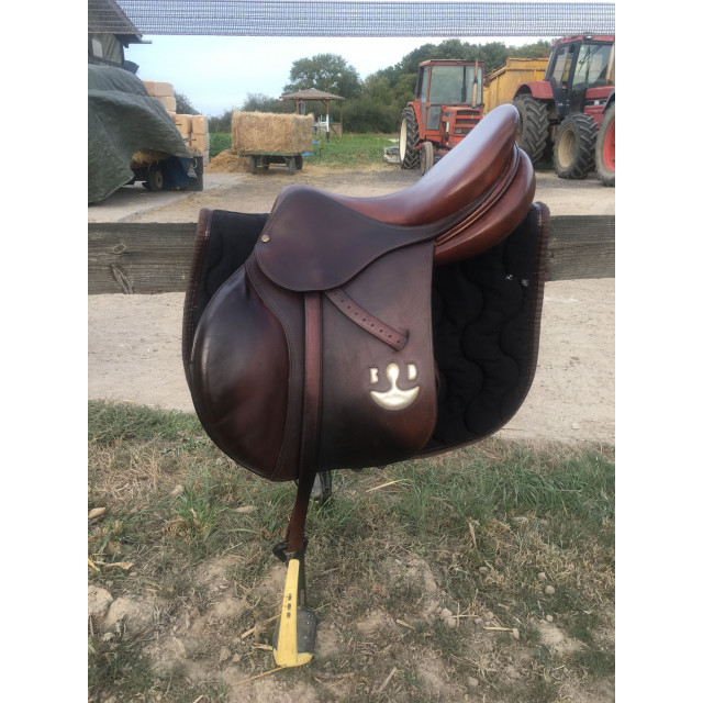 Selle delgrange excellent état