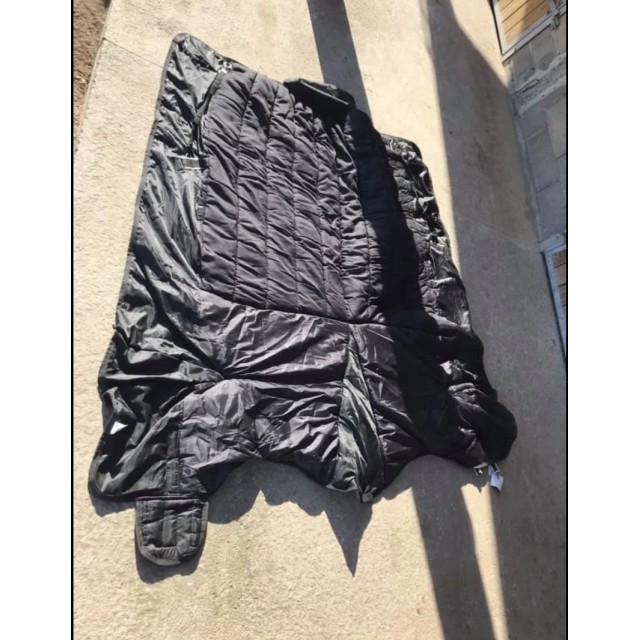 Couverture T 155 NEUVE prix négociable