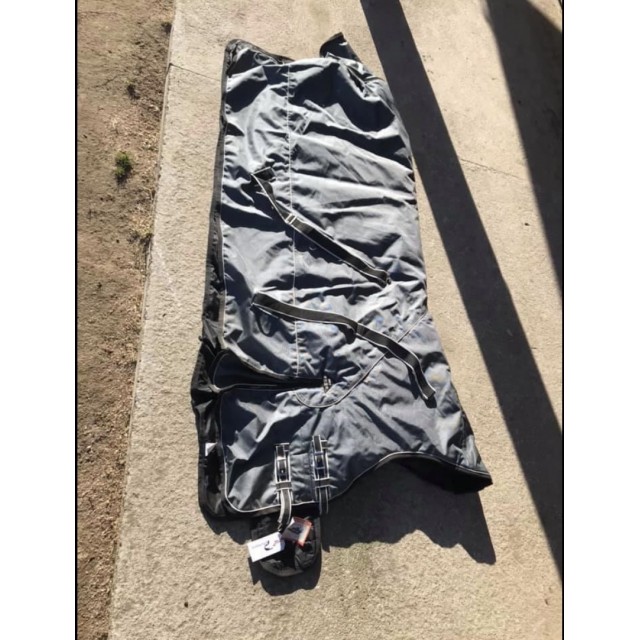 Couverture T 155 NEUVE prix négociable