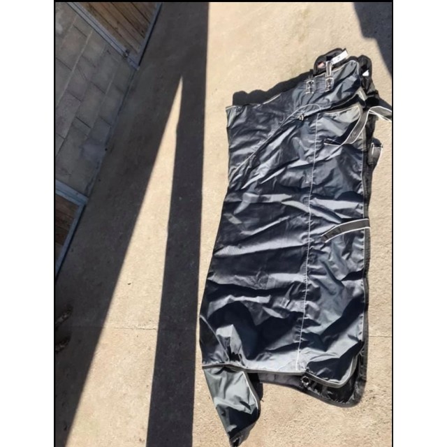 Couverture T 155 NEUVE prix négociable