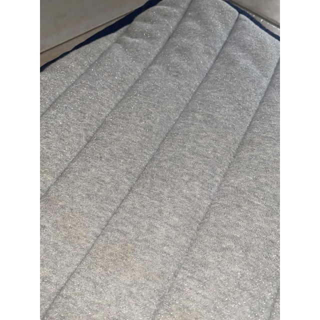 Tapis gris pailleté