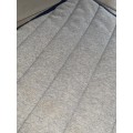 Tapis gris pailleté