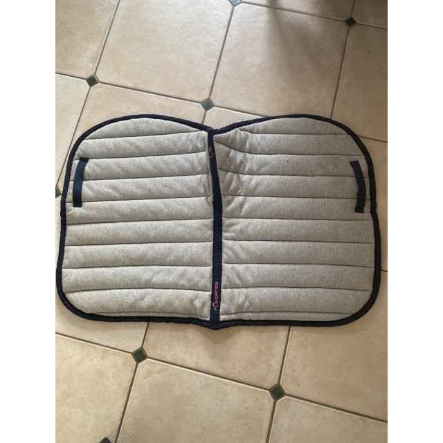 Tapis gris pailleté