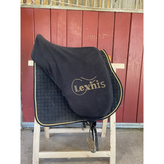Selle de dressage Lexhis