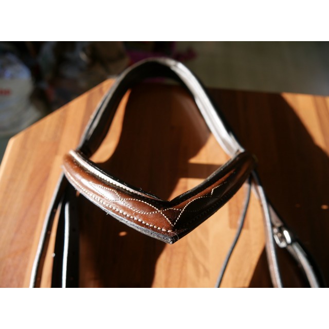 Bridon frontal V VULCI (Cheval, havane)