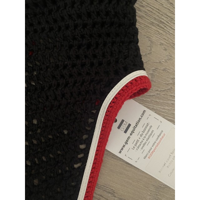 Bonnet court Spinelle GEM NEUF