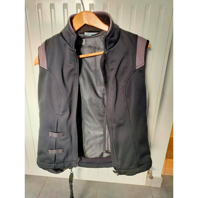Air bag Helite Taille M et sa veste soft shell sans manches