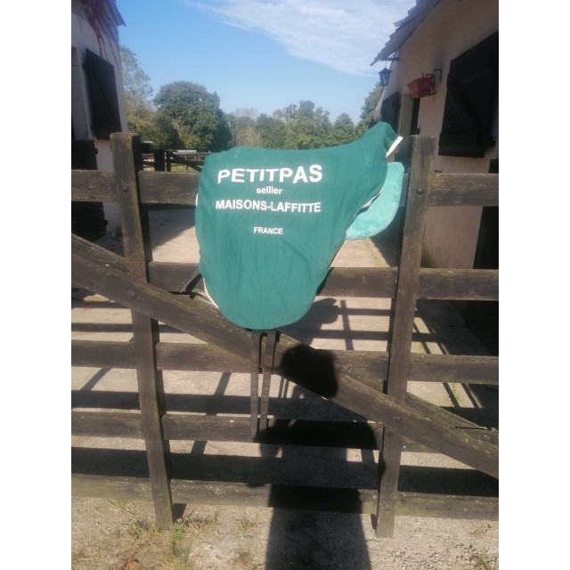 Selle dressage Petit Pas Maison Lafitte