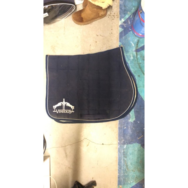 Tapis bleu marine Veredus