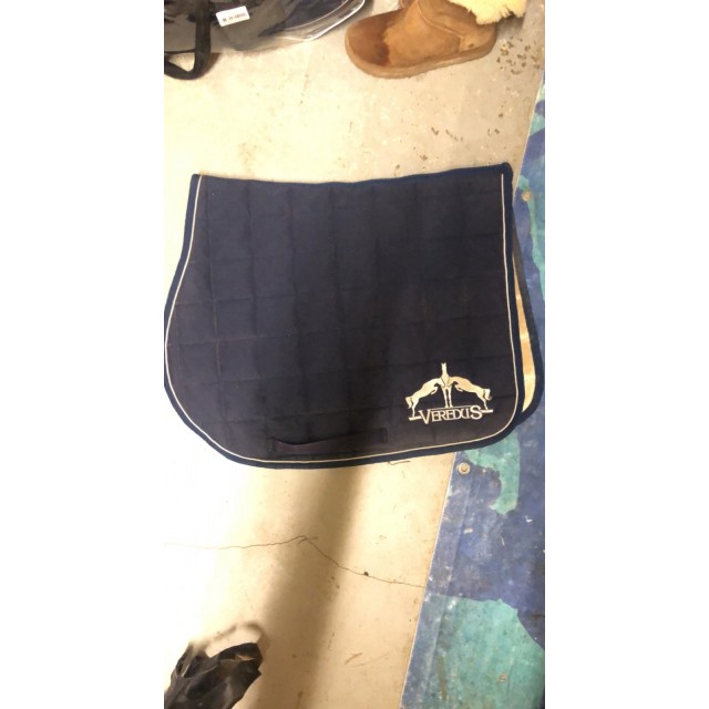 Tapis bleu marine Veredus