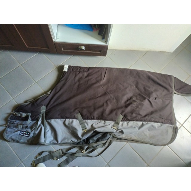 Couverture d'écurie 135cm