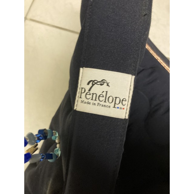 tapis Pénélope leprevost bleu marine