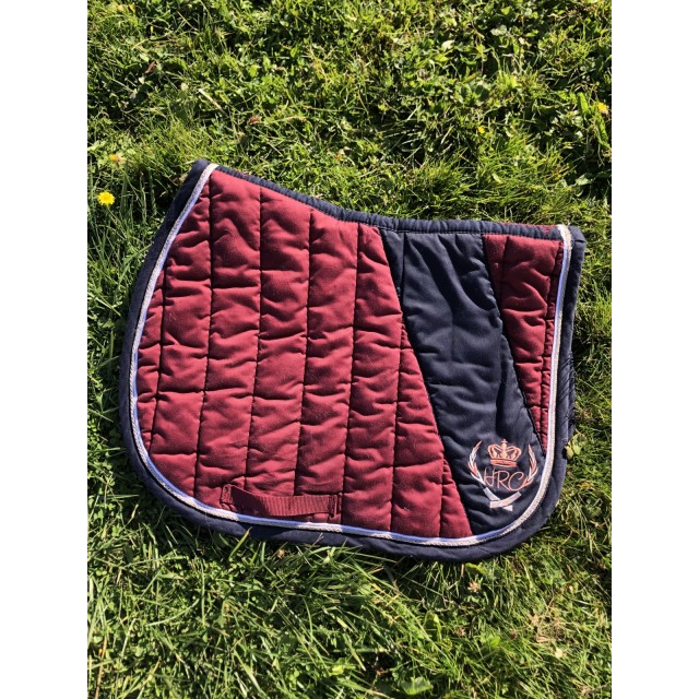 tapis bordeaux