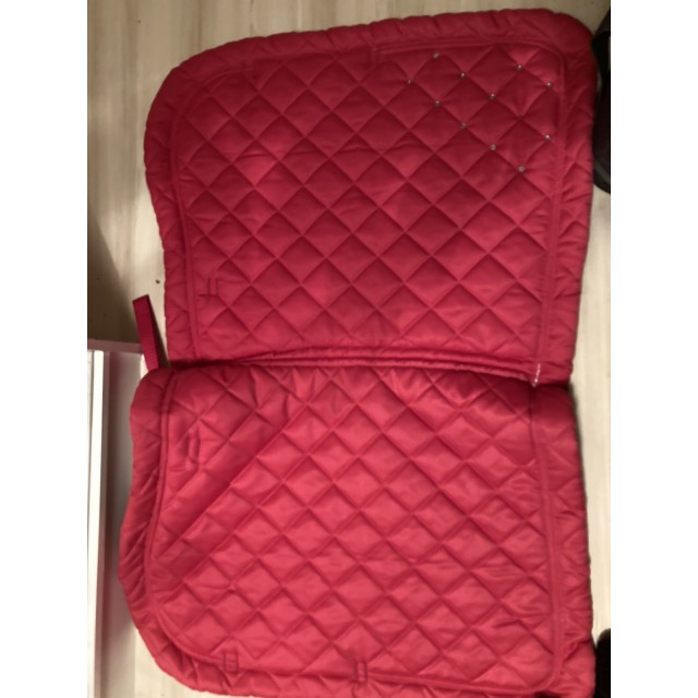 Tapis de selle rose