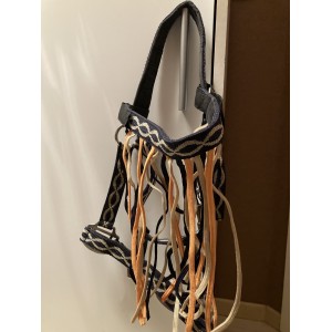 Licol avec chasse mouche