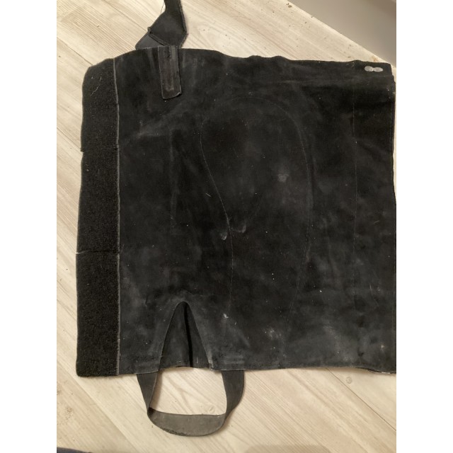 Chaps noir à scratch