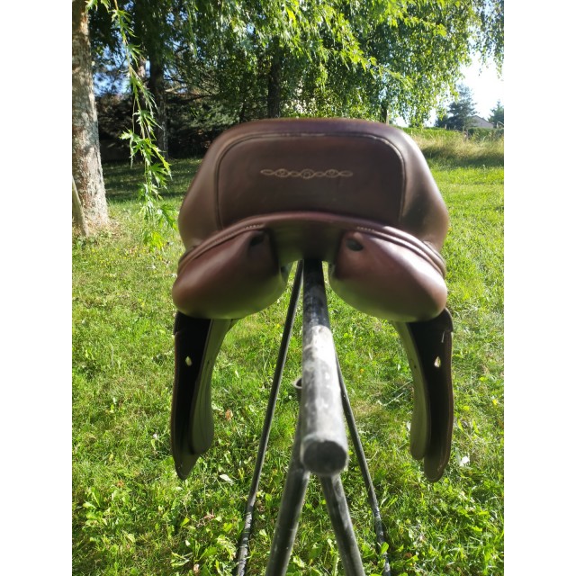 selle cuir fouganza 17,5"