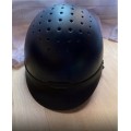Casque d’équitation (bombe)