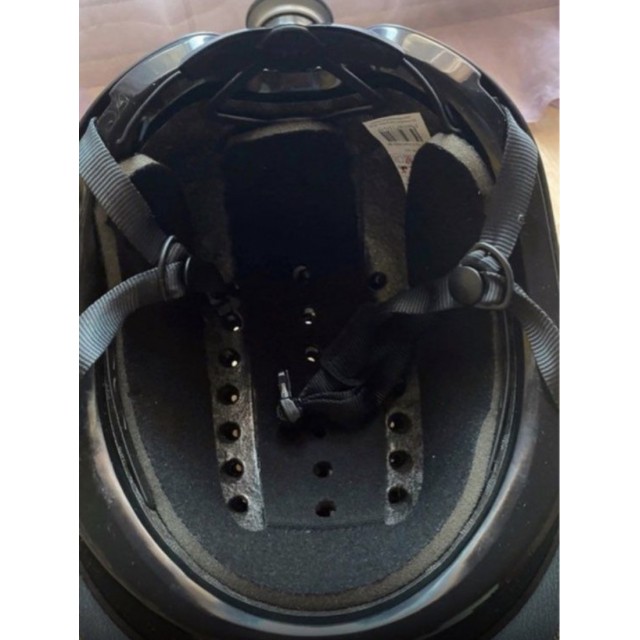 Casque d’équitation (bombe)