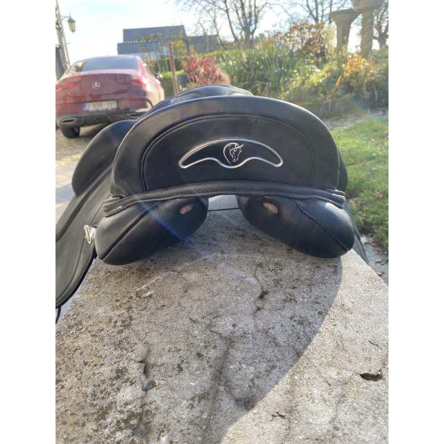Selle de dressage