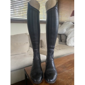 Bottes en cuir noir Joel Albert