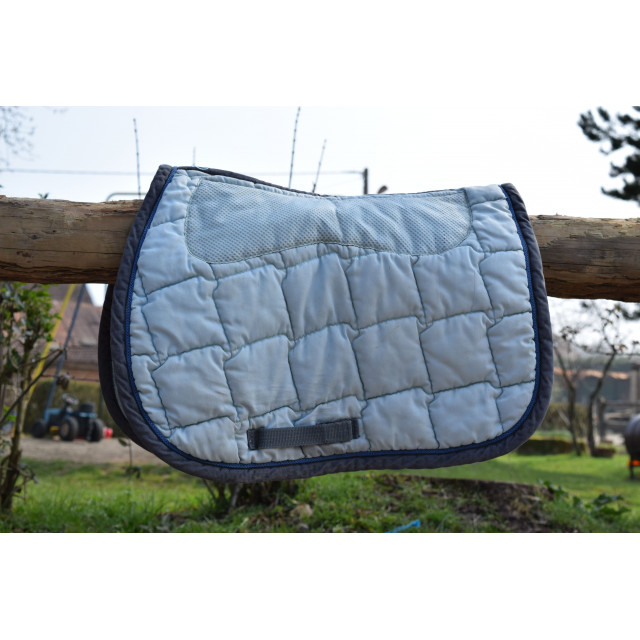 Tapis bleu ciel