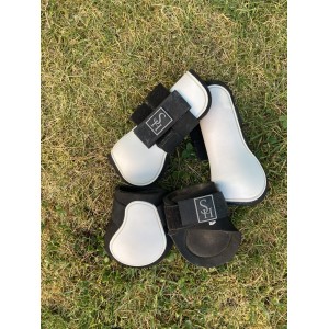 Guêtres et Protèges-Boulets Showmaster Blanche poney