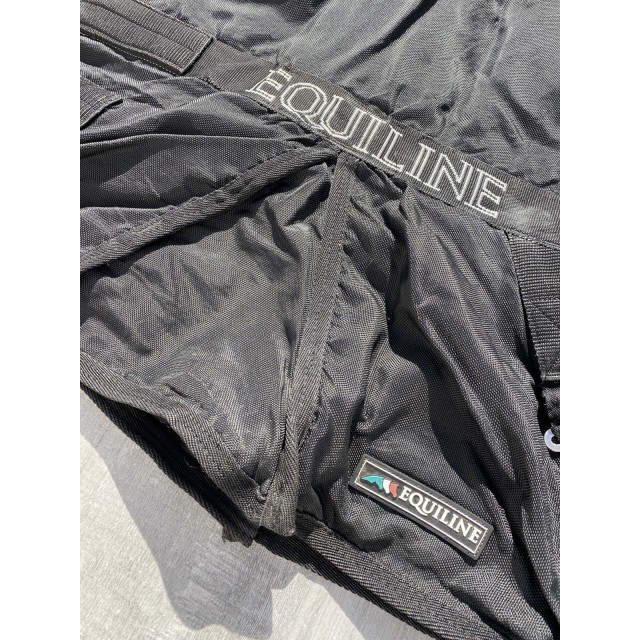 Couverture de box Equiline