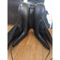 Selle de dressage custom 17 POUCES