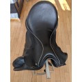 Selle de dressage custom 17 POUCES