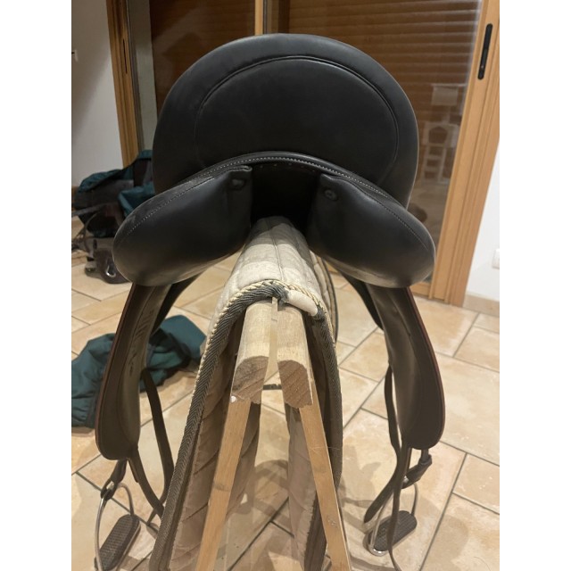 Selle dressage Makila Lab E Devoucoux