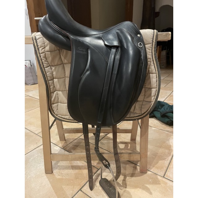 Selle dressage Makila Lab E Devoucoux