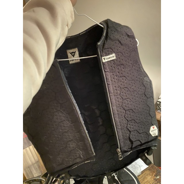 Protège dos Dainese noir