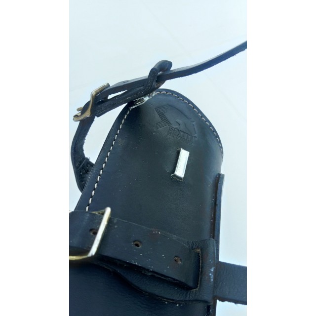 Guetre cuir noir fausses boucles