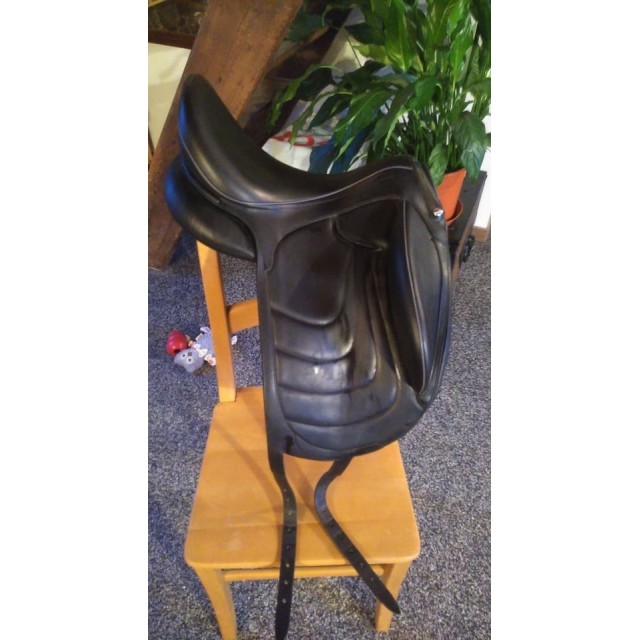 Selle Dressage Devoucoux Makila Harmonie