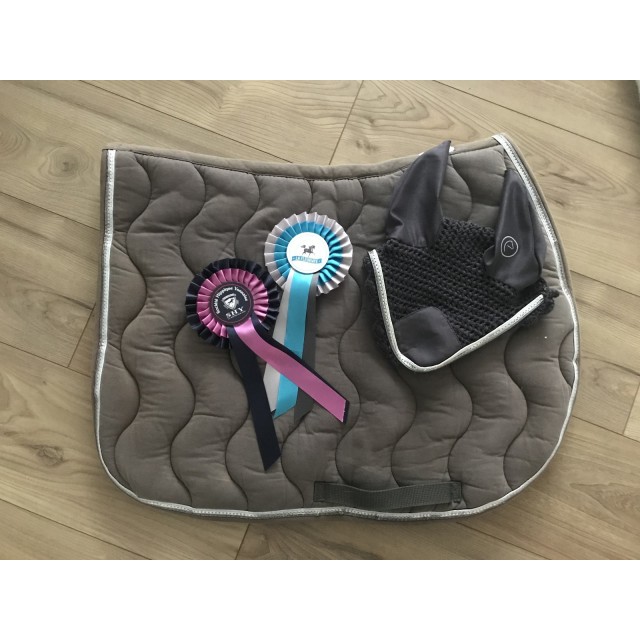Tapis beige equitheme