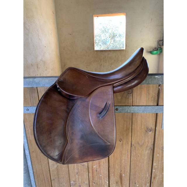 Selle mixte 17 pouces Colbert brothers