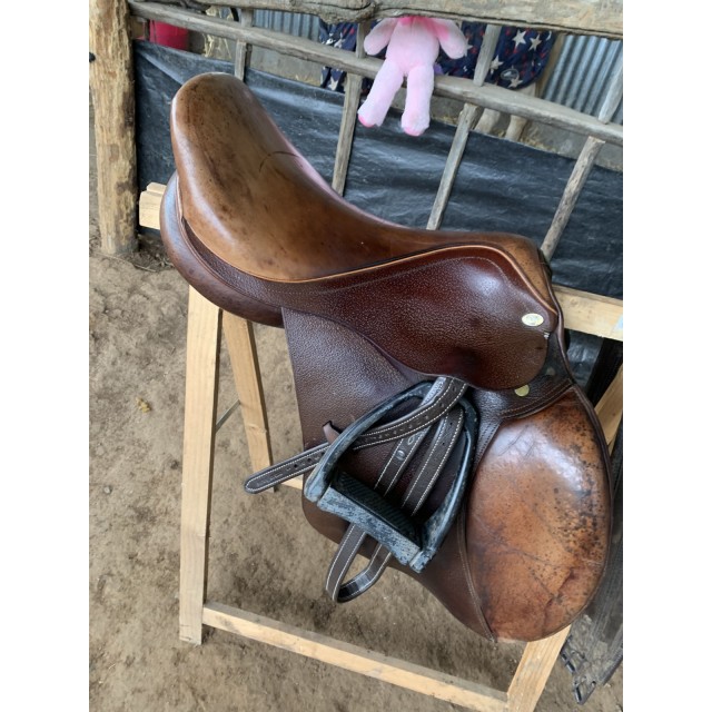 Selle équipée