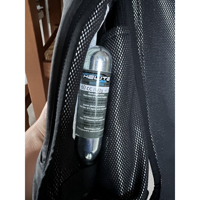 Gilet Airbag Airshell Helite comme neuf