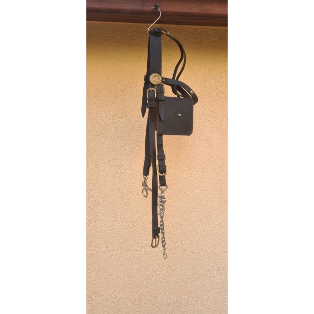 Harnais cuir havane cheval de trait