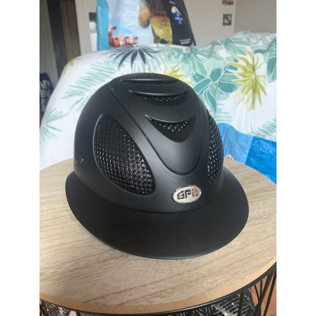 Casque Gpa
